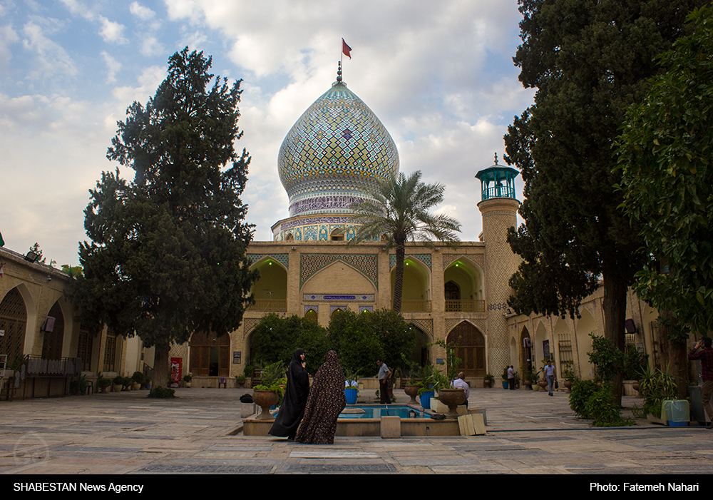 کلیپ/ در آستان مقدس علی بن حمزه (ع) 