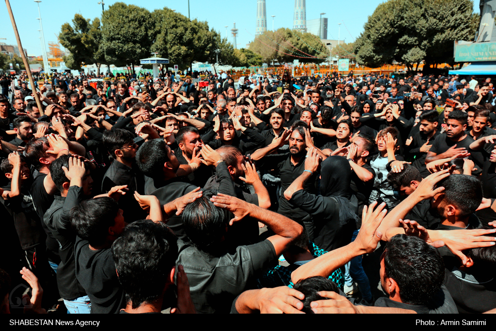 برپایی مراسم عزاداری دهه اول محرم با مشارکت اعضای کانون «شهید هاشم روستا» در مسجد «الرضا (ع)»