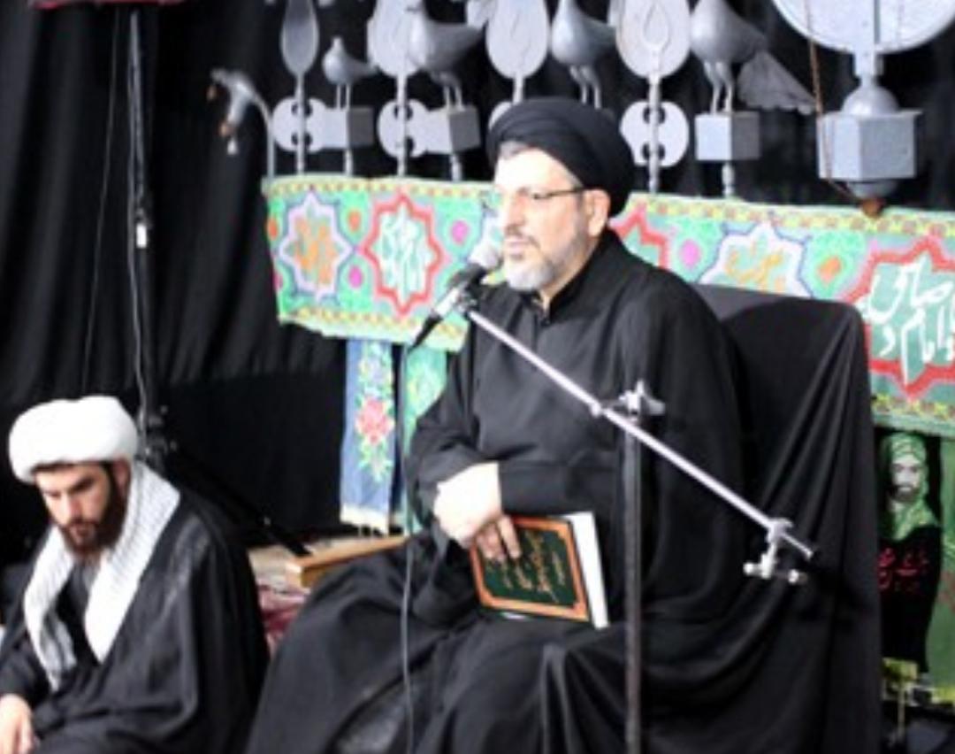 امام حسین (ع) برای احیا و جلوگیری از تحریف دین اسلام قیام کرد