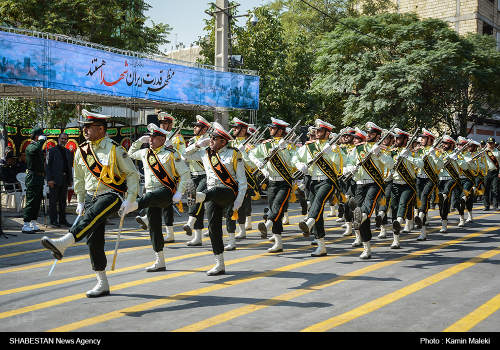 برگزاری آیین صبحگاه مشترک نیروهای مسلح در استان لرستان