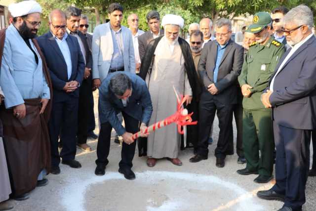 آغاز عملیات احداث ۱۶ باب خانه عالم در شهرستان بندرعباس