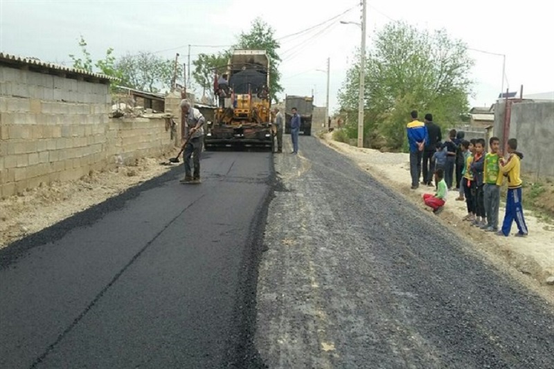  آسفالت ۴۴ هزار متر مربع از معابر روستاهای فاروج انجام شد 