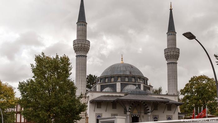 تصویب قطعنامه ضدافراط‌گرایی در آلمان با محور حمایت از مساجد و اقلیت‌ها