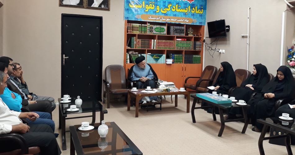 شهرستان اندیمشک نیازمند کتابخانه مرکزی با استاندارهای لازم است