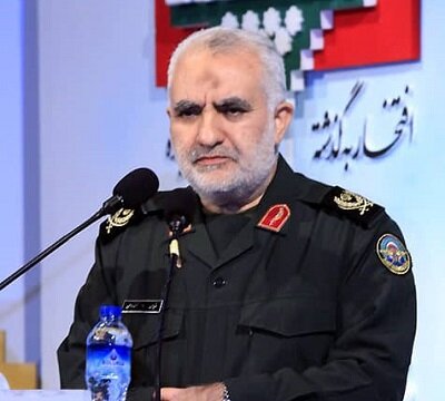   فقط با نگرش انقلابی می‌توان بر مشکلات فائق آمد 