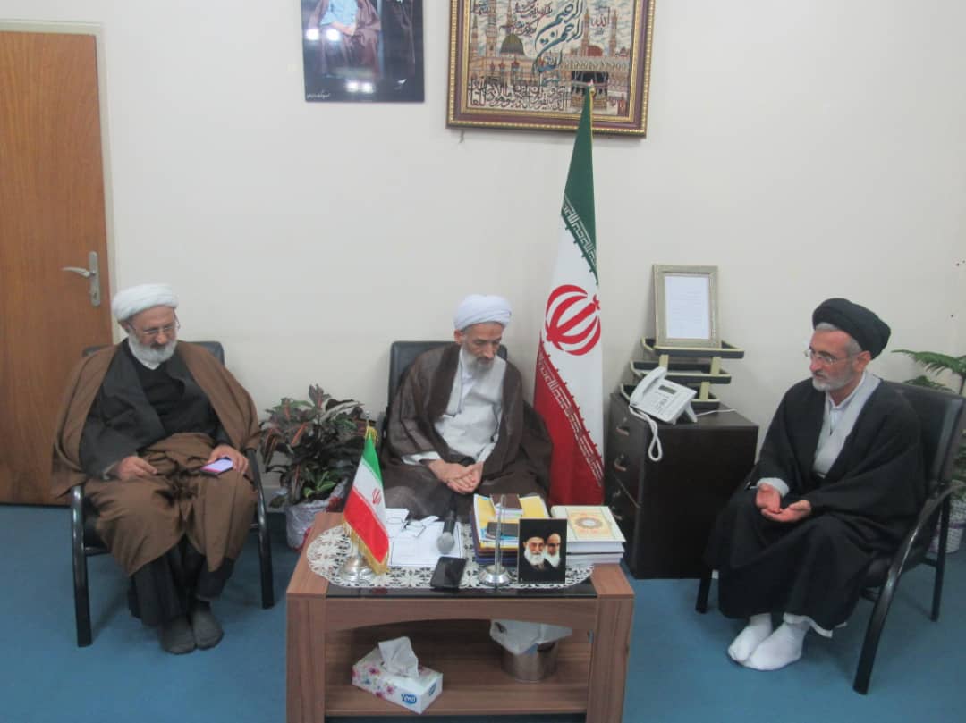 مهمترین وظیفه ما توسعه و تقویت معارف وفرهنگ قرآنی درجامعه است