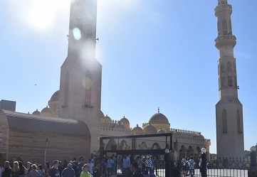 مسجد «مینا»؛ قطب گردشگری در مصر