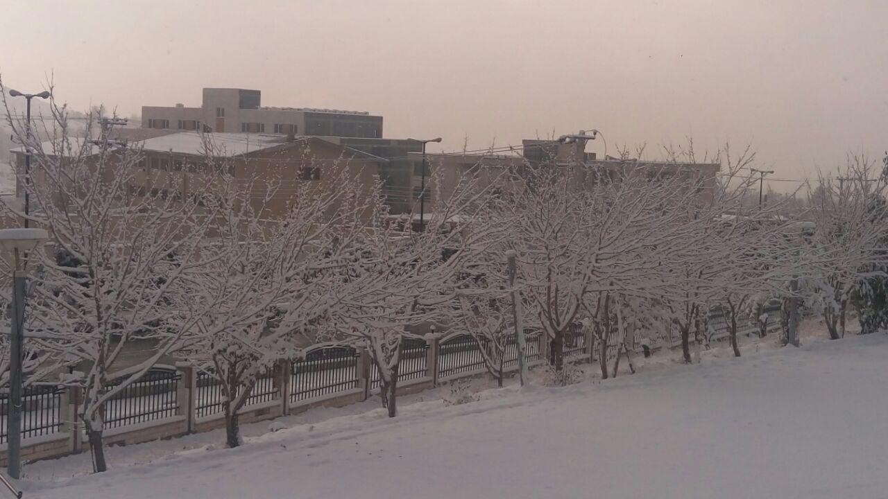 برف و باران در انتظار چهارمحال و بختیاری