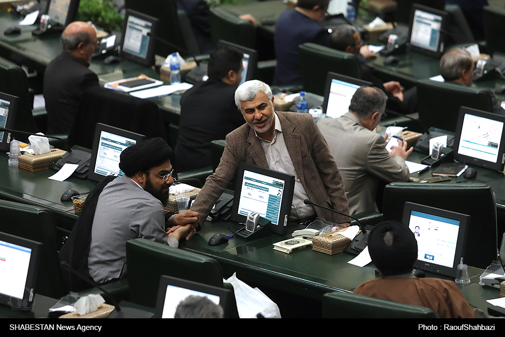 آغاز جلسه علنی بعدازظهر مجلس شورای اسلامی / سوال از وزیر راه و شهرسازی