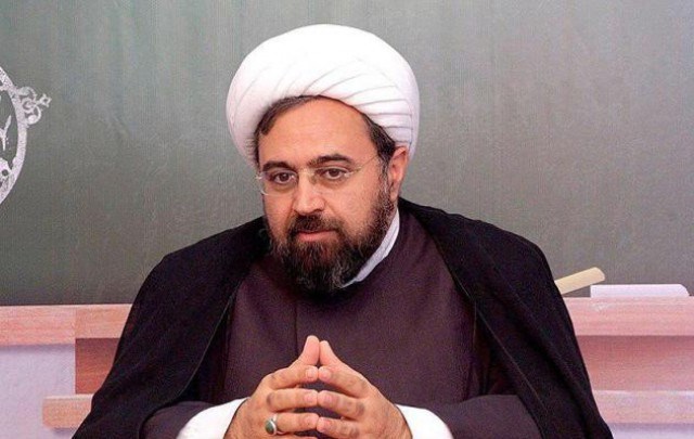  رویکرد برنامه «بدون توقف» در طرح موضوع مهم مسجدمحوری قابل تقدیر است