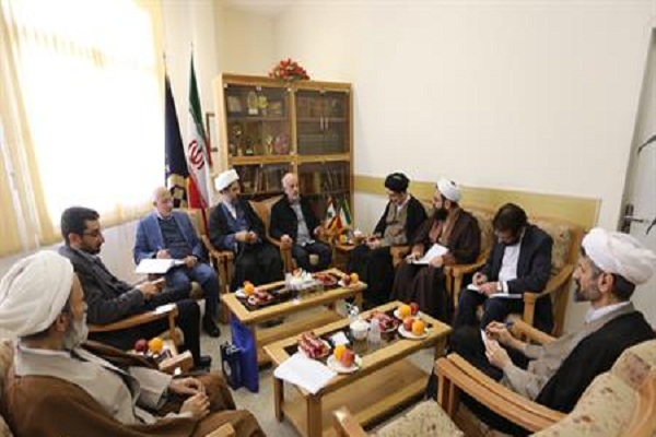 جامعه‌المصطفی(ص) با دانشگاه معارف لبنان همکاری می‌کند