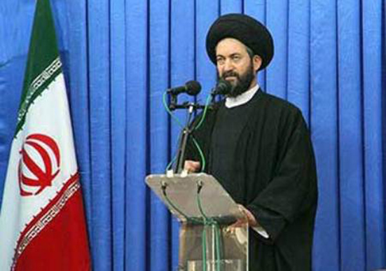 آمریکا تجسم بی رحمی است / مردم ایران عزت و اقتدار خود را حفظ می کنند