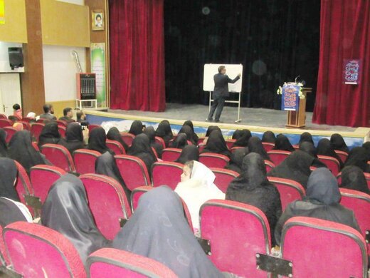 دوره آموزشی «هر مادر ایرانی یک مربی قرآنی» در شهرستان فارسان برگزار شد  