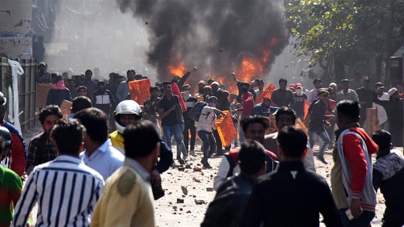 دستگاه دیپلماسی کشور با همه ظرفیت های موجود برای جلوگیری از وخیم تر شدن اوضاع مسلمانان در هند اقدام کند