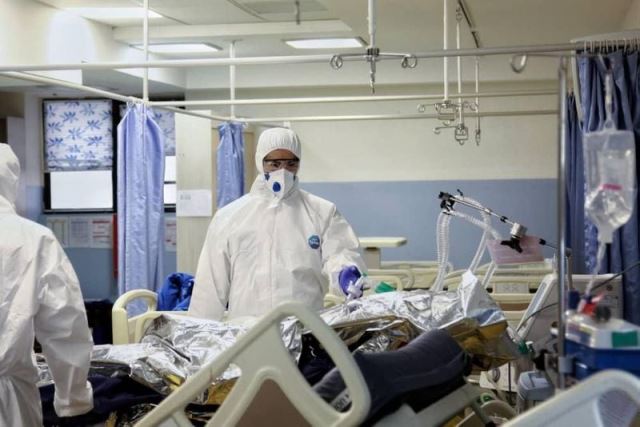 تکمیل نیمی از ظرفیت تخت های بیمارستانی گلستان/ تأمین ۵۵ دستگاه ونتیلاتور با کمک خیرین گلستانی  