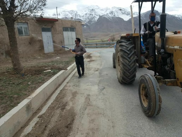 تلاش جهادی اعضای کانون ابوتراب روستای دزک در مقابله با شیوع کرونا  