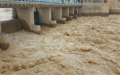 خطر سیلاب ورودی از افغانستان شهرستان هیرمند را تهدید نمی کند