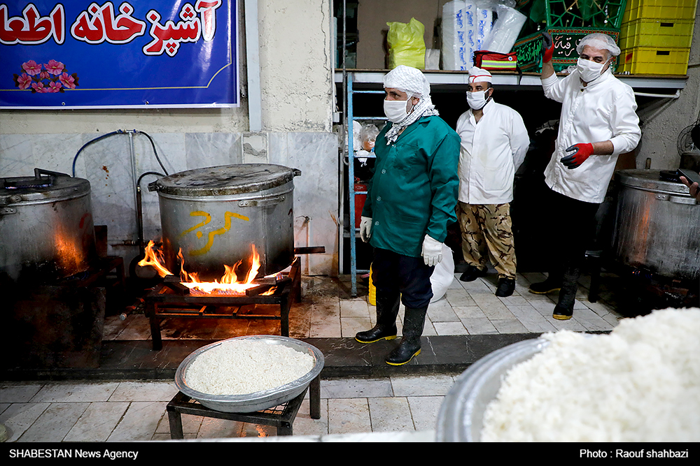 ​توزیع روزانه بیش از ۱۲ هزار پرس غذای گرم بین نیازمندان گلستان