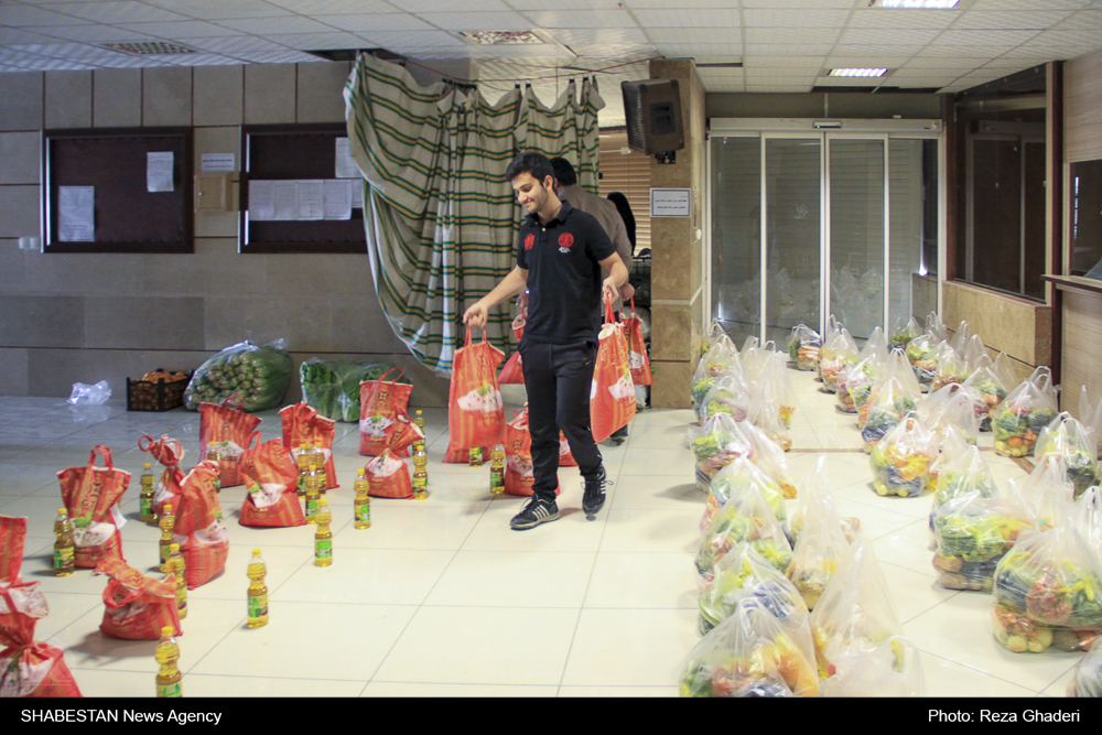 خدمات‌رسانی کانون «مجمع محبین اهل بیت (ع)» شیراز در ایام کرونا