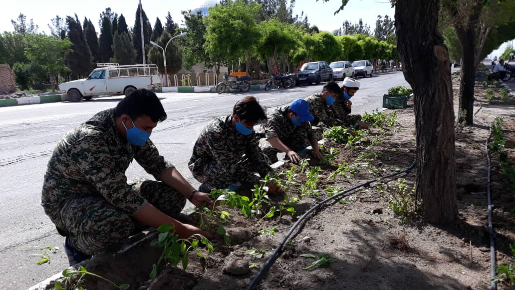 نوجوانان بسیجی کشکوئیه در طوفان همدلی+تصاویر 