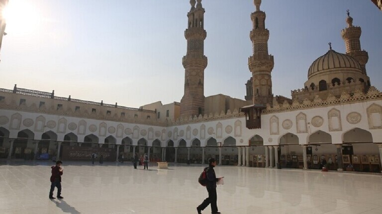 برگزاری کلاس های قرآن کریم در مسجد جامع «الازهر»  مصر