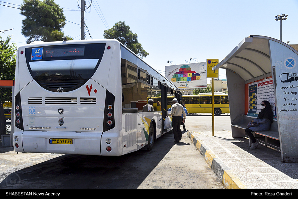 ایران خودرو دیزل متعهد به کاهش ارزبری تولید اتوبوس برای ناوگان حمل و نقل شد