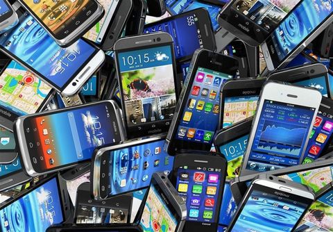 افزایش ۳۷ درصدی واردات تلفن همراه/ گوشی دومین کالای وارداتی 