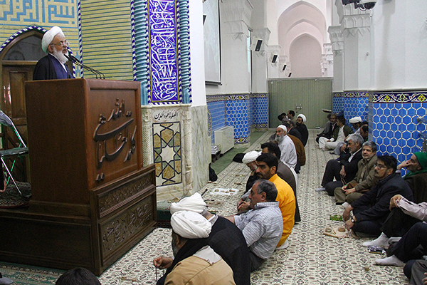 نماز جمعه شهر یزد با رعایت نکات بهداشتی برگزار می شود