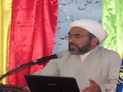 نگرش انسان به جهان هستی عامل تعیین‌کننده‌ای در سبک زندگی اسلامی است  