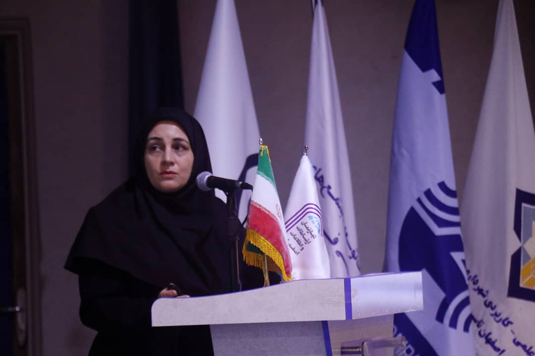 لزوم آگاهی از عوامل فریبکاری در رسانه ها و راهکارهای برون‌رفت از آن
