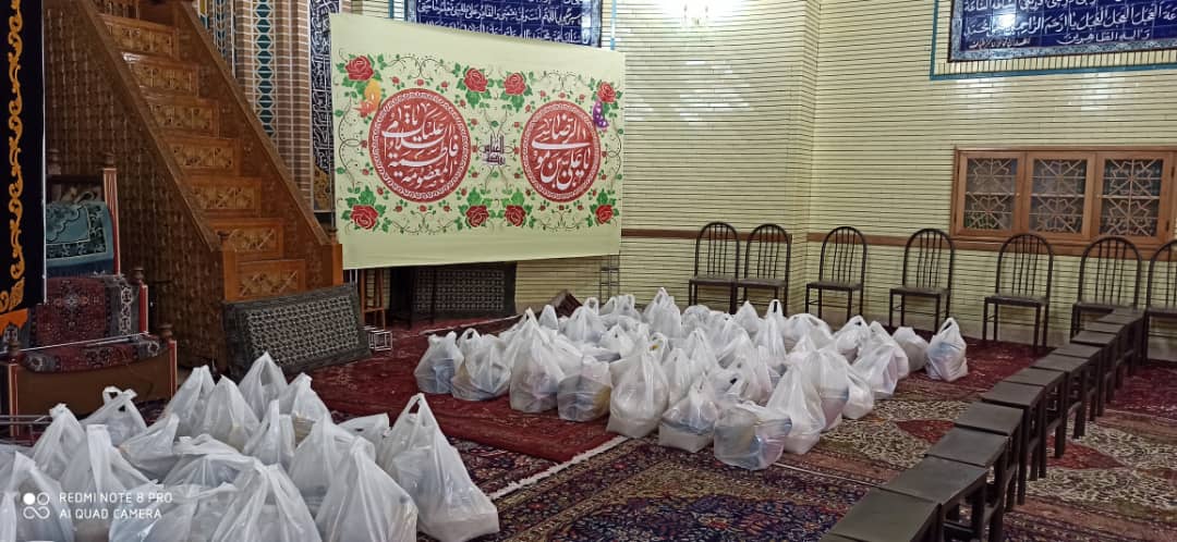 اهدای ۱۰۰ بسته معیشتی به نیازمندان در تبریز