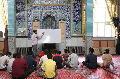 کانونی که دانش و مهارت را به خدمت بچه‌های مسجد درآورده است؛ از تربیت نیروهای جهادی تا آموزش حضور در بازار بورس 