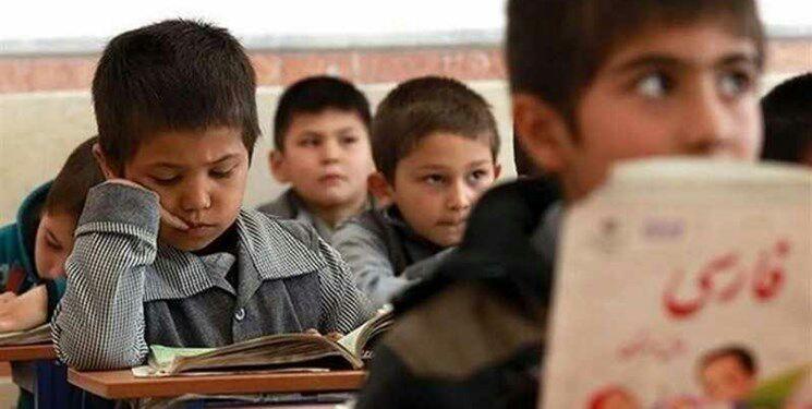 چتر تعلیم و تربیت ۲۷۰ خادمیار بر سر دانش آ‌موزان مناطق محروم خراسان جنوبی