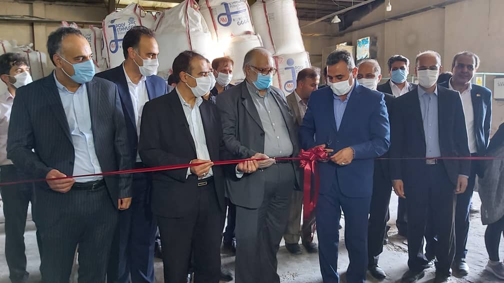 بزرگترین کارخانه تولیدات پلیمری و نخستین واحد تولیدی صنایع کمپاد و گرانول خوزستان افتتاح شد