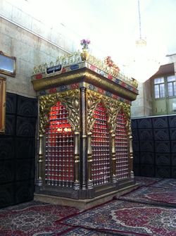 مسجد شیعیان «النقطه»، مشهد الحسین(ع) در سوریه