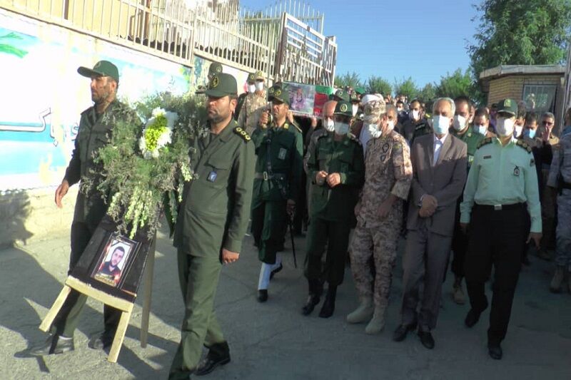 پیکر پاک شهید «حامد سیفی» در شهرستان سردشت تشییع شد