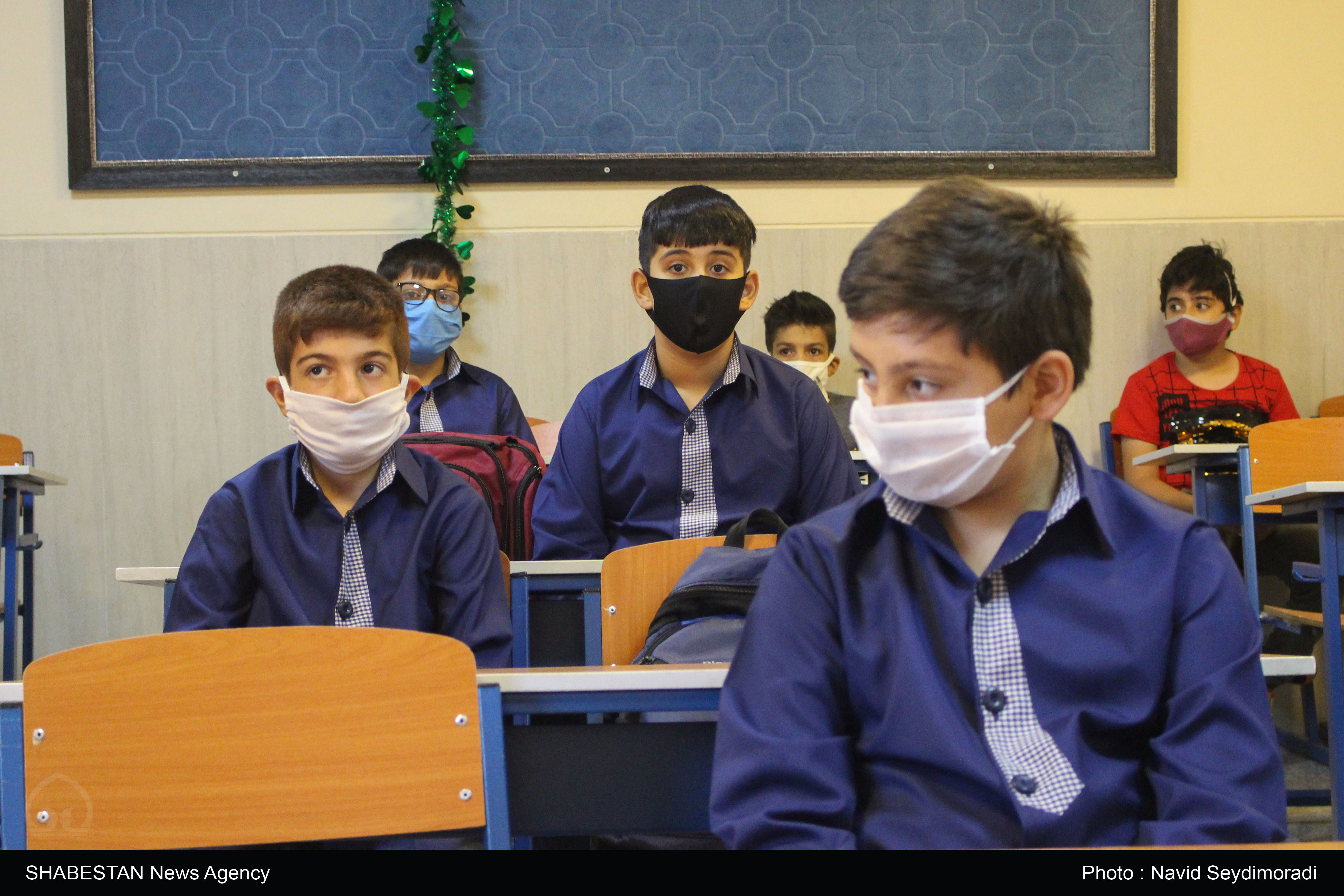بازدید معاون اول رئیس جمهور از روند بازگشایی مدارس در تهران