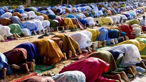 دین اسلام بزرگترین دین جهان در سال ۲۰۶۰ میلادی