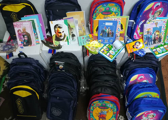 ۳۰۰ بسته لوازم التحریر به دانش آموزان روستایی اهدا شد