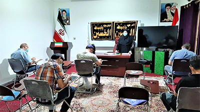 برگزاری آزمون پایانی دوره‌های آموزش زبان فارسی در بغداد  