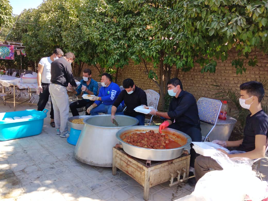 توزیع ۷۵۰ پرس غذا به مناسبت شهادت امام حسن عسکری(ع) در شیراز
