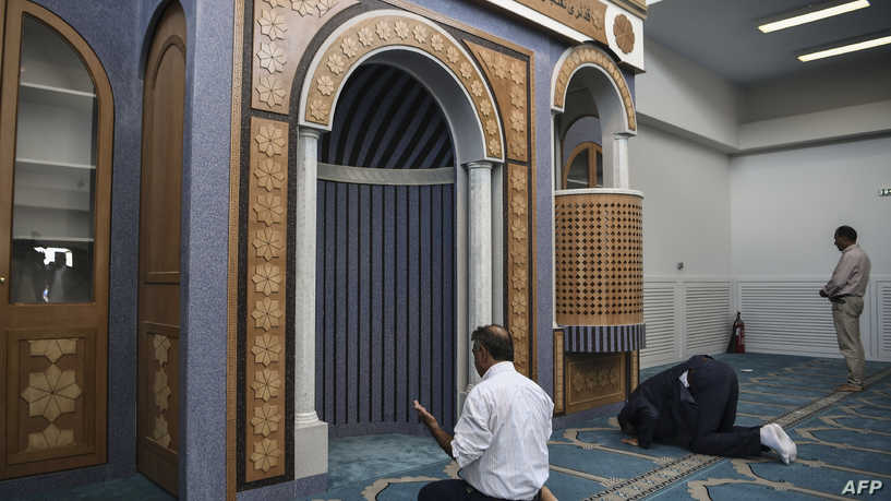 نخستین مسجد آتن تعطیل شد