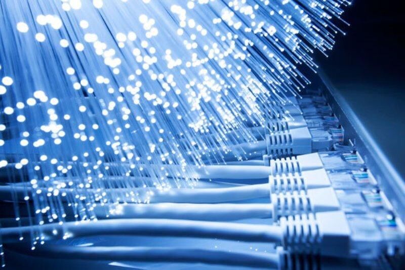  ۴۵ میلیارد ریال برای اطلاح شبکه فیبر نوری میمه و زرین آباد دهلران هزینه شده است 