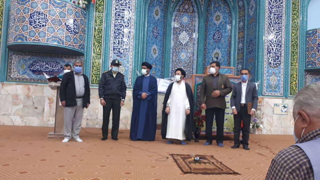 تجلیل از فعالان مسجدی و روابط عمومی ستاد نماز جمعه پاتاوه 