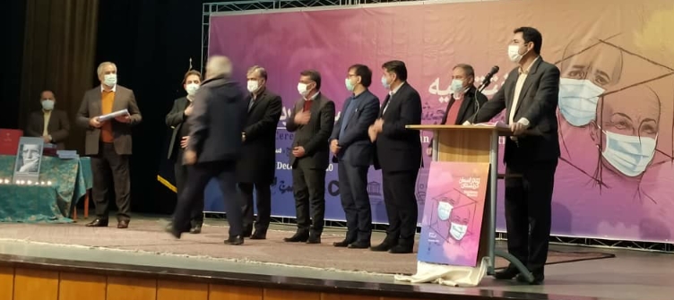 برگزیدگان جشنواره تئاتر کردستان تجلیل شدند