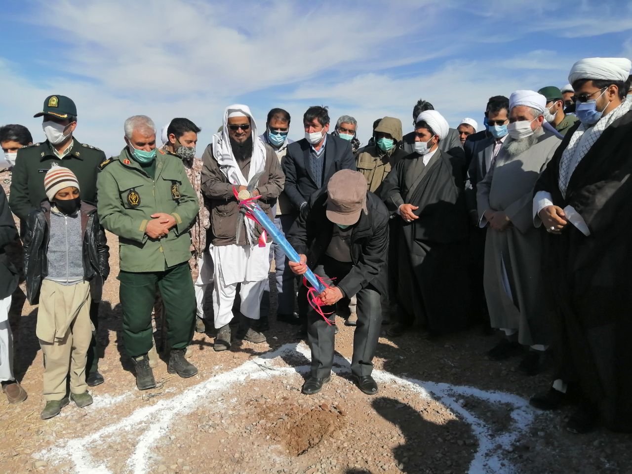 روستاهای بالای ۲۰ خانوار شهرستان درمیان از آب شرب سالم برخوردار می‌شوند