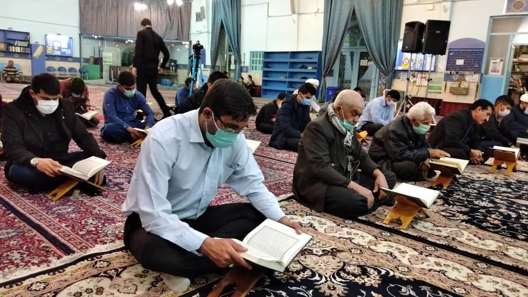  محفل انس با قرآن در کانون مساجد امیرالمومنین علی (ع)دولت آباد کرمانشاه برگزار شد