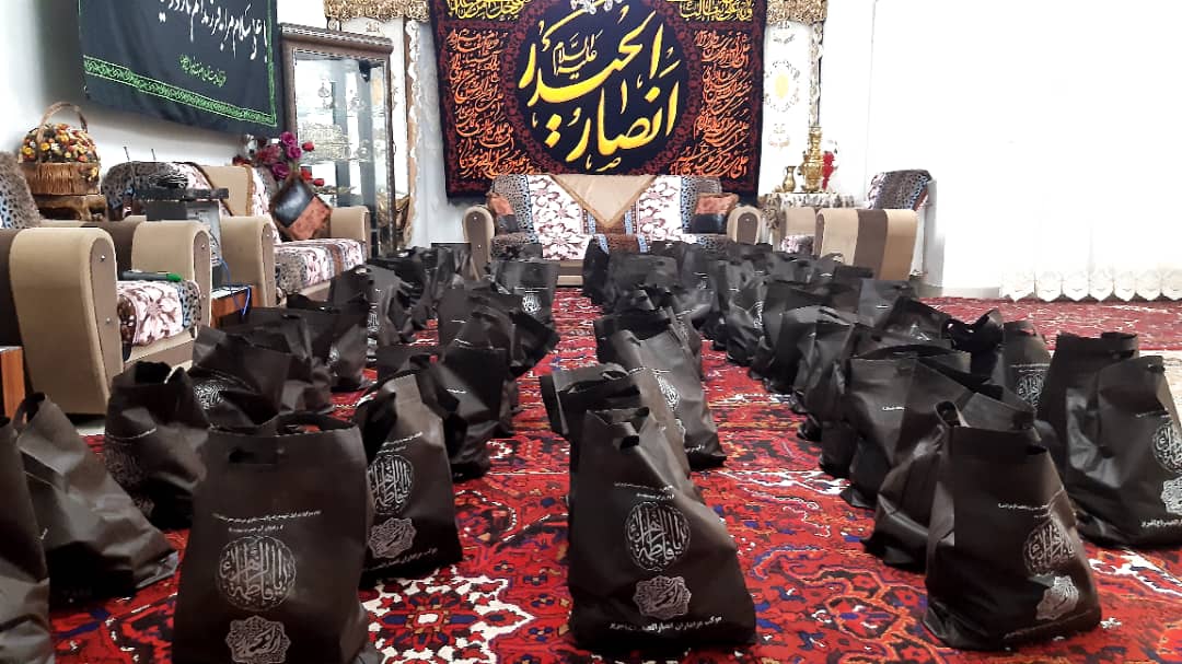 توزیع ۸۰ بسته غذایی میان نیازمندان توسط کانون طفلان مسلم تبریز