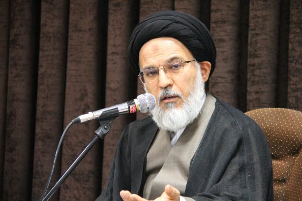 خداوند جامعه مؤمنان را با امتحانات سخت برای ظهور آماده می کند 