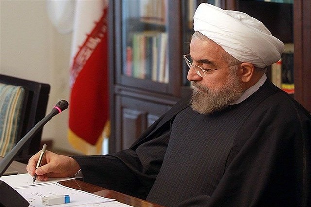 روحانی افزایش مدت تقسیط یکی از مواد قانون مالیات‌های مستقیم را ابلاغ کرد 